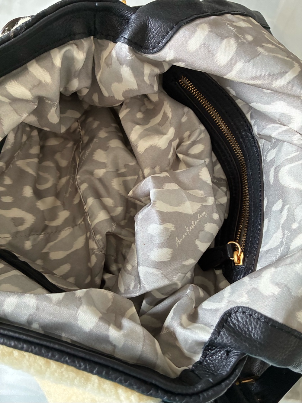 Aimee Kestenberg boho Bali natural shearling shoulder bag - Picture 5 of 9